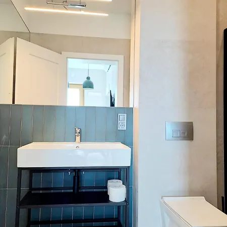 Lesna24 Apartamento *